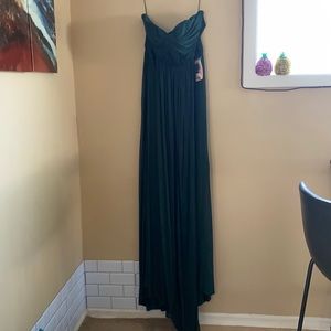 BRIDESMAID dress in Emerald